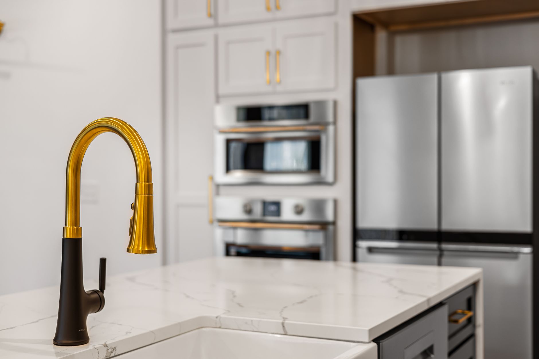 Grohe ou Hansgrohe : comment choisir un robinet de cuisine